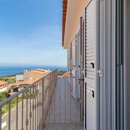 Tramonto Sul Mare Bed and Breakfast Santa Teresa Gallura